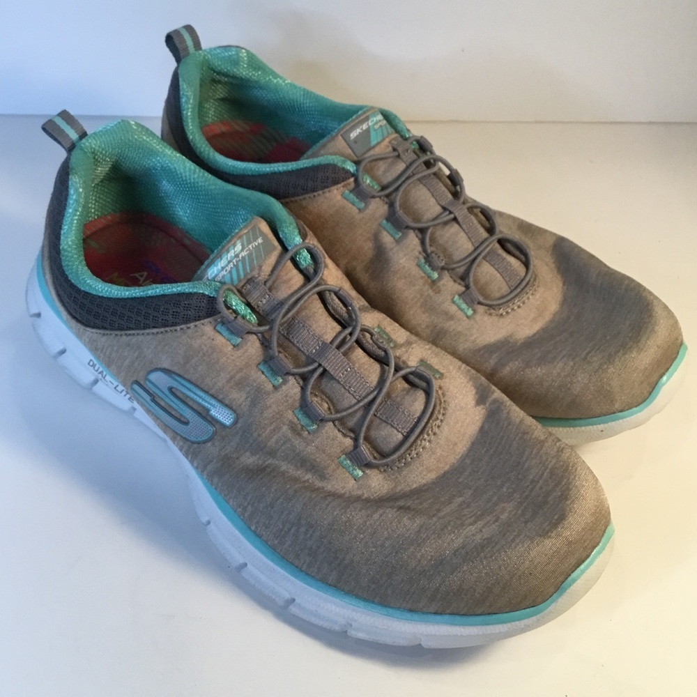 SKETCHERS sneakers